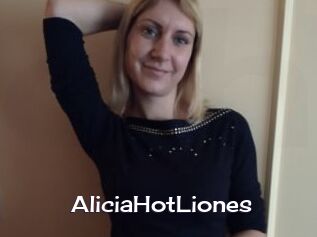 AliciaHotLiones