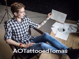 A0TattooedTomas