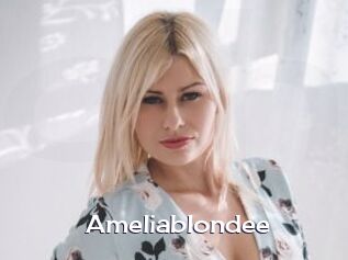 Ameliablondee