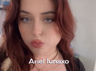 Ariel_lunaxo