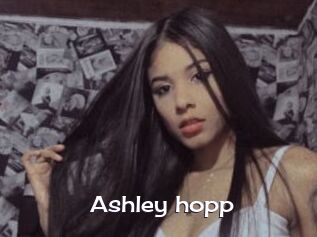 Ashley_hopp