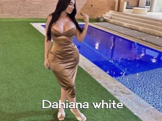 Dahiana_white