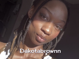 Dakotabrownn