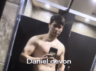 Daniel_devon