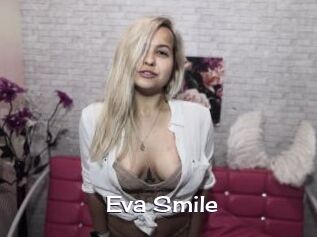 Eva_Smile