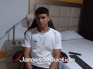 Jamesseduction