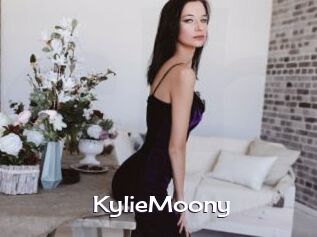 KylieMoony