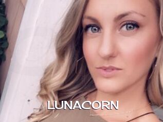 LUNACORN