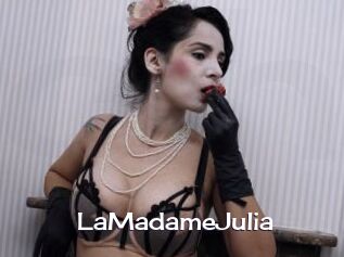 LaMadameJulia