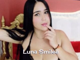 Luna_Smilee