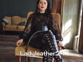 Ladyleather24