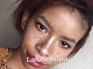 Lalunevelvet