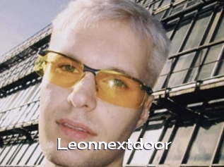 Leonnextdoor