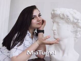 MiaTurnel