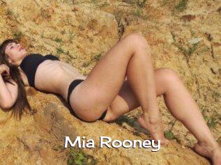 Mia_Rooney