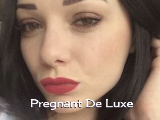 Pregnant_De_Luxe