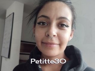 Petitte30
