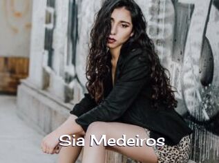 Sia_Medeiros