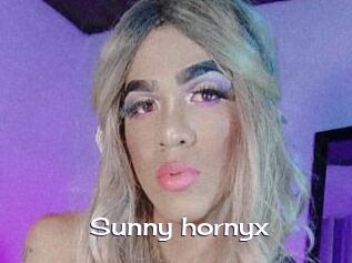 Sunny_hornyx