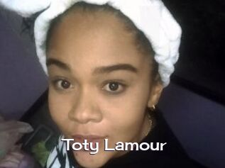 Toty_Lamour