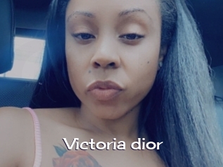 Victoria_dior